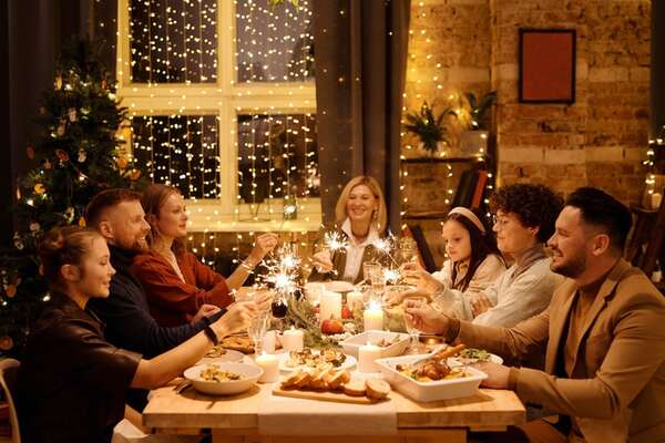 How to Keep the Peace with your Partner’s Family this Christmas